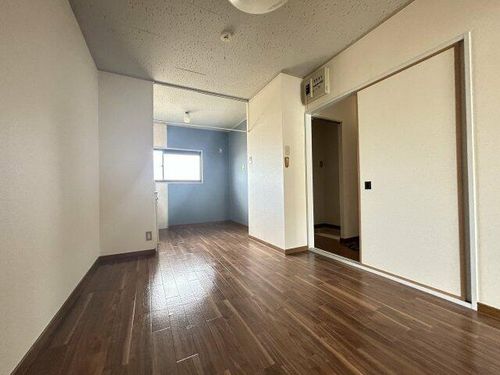 コーポ春日202の居間