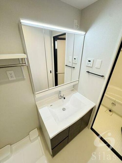 兵庫県西宮市中前田町(マンション)の賃貸物件の内装