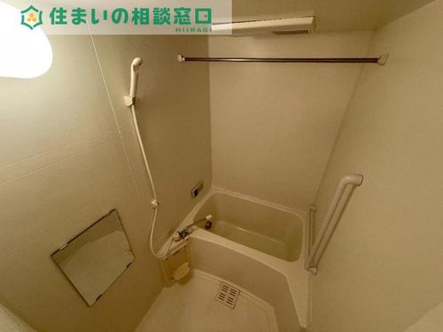 愛知県碧南市入船町2丁目(マンション)の賃貸物件の風呂