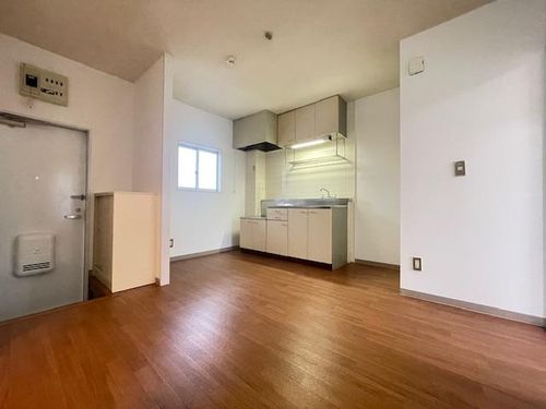 すずめのお宿の居間