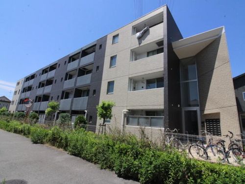 アルヴィータの外観