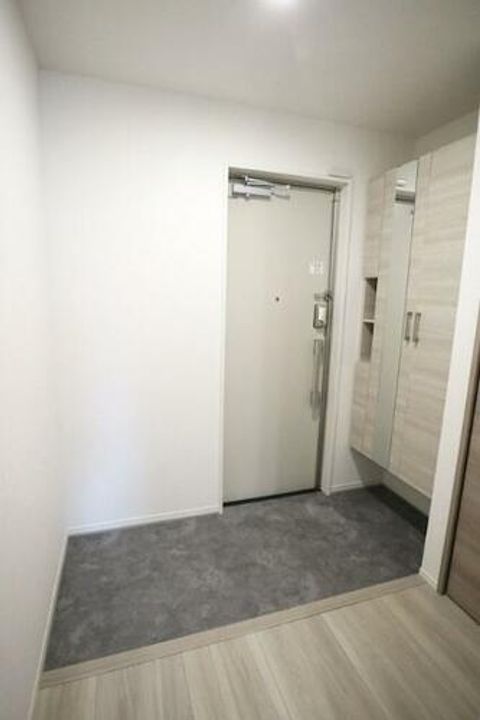 サンパティーク東町の玄関