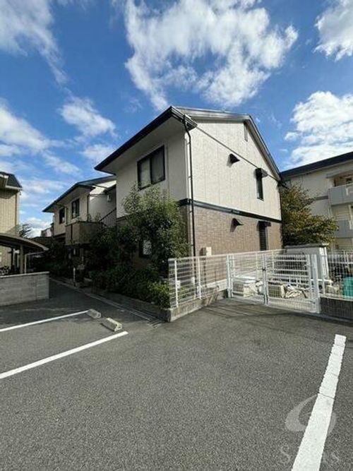 プランドール花田の外観