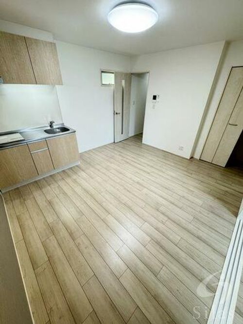 兵庫県神戸市兵庫区浜中町2丁目(アパート)の賃貸物件の居間