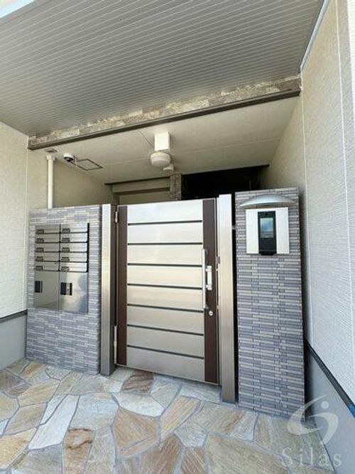 兵庫県神戸市兵庫区浜中町2丁目(アパート)の賃貸物件の玄関