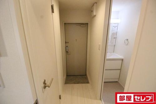 ハーモニーテラス八田Ⅲの玄関