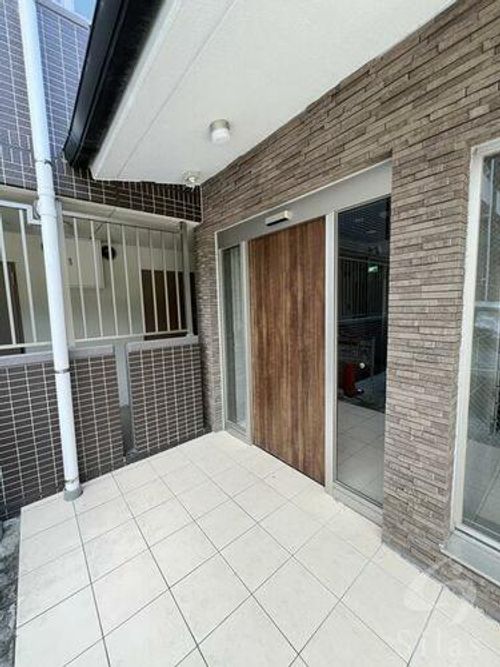 ベル・ドールの玄関