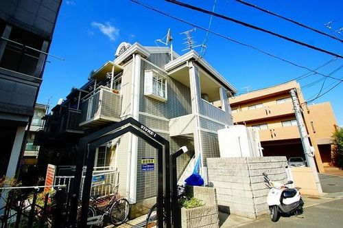 ビブレⅠ102の玄関