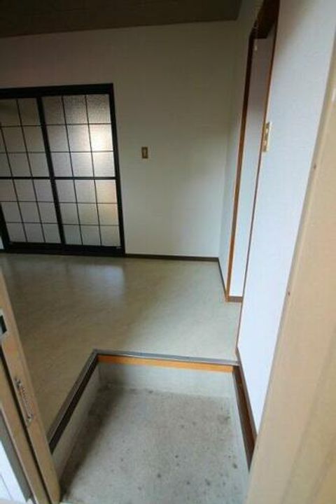 タウニィ奥田101の玄関