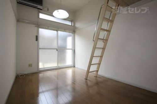 プライム八田204の内装