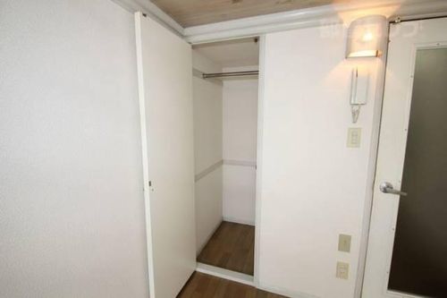 プライム八田204の内装