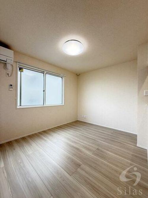 GRAMM桂北滝川 C棟の内装