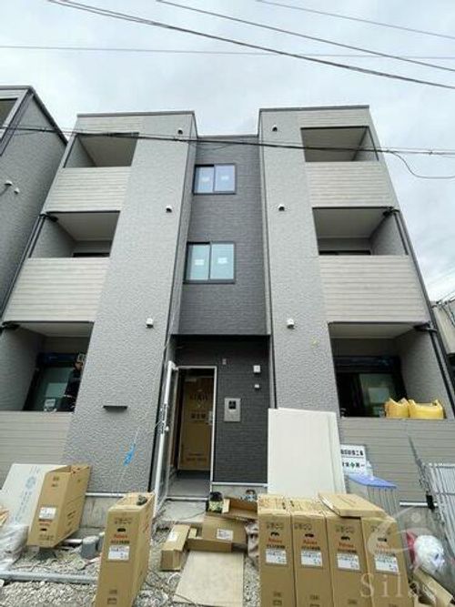 エーデルシュタイン花園伊町の外観