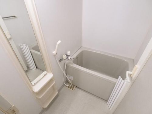 グラシオン西陣の風呂