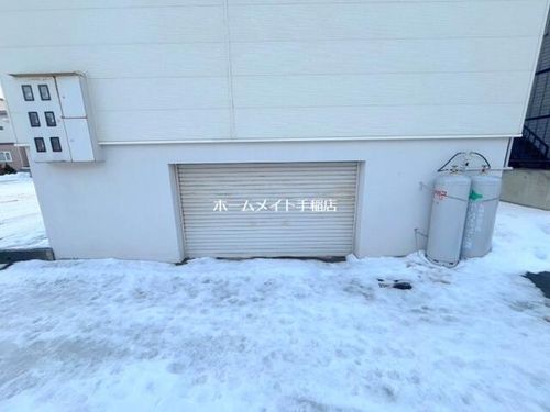 北海道札幌市手稲区曙四条3丁目(アパート)の賃貸物件の玄関