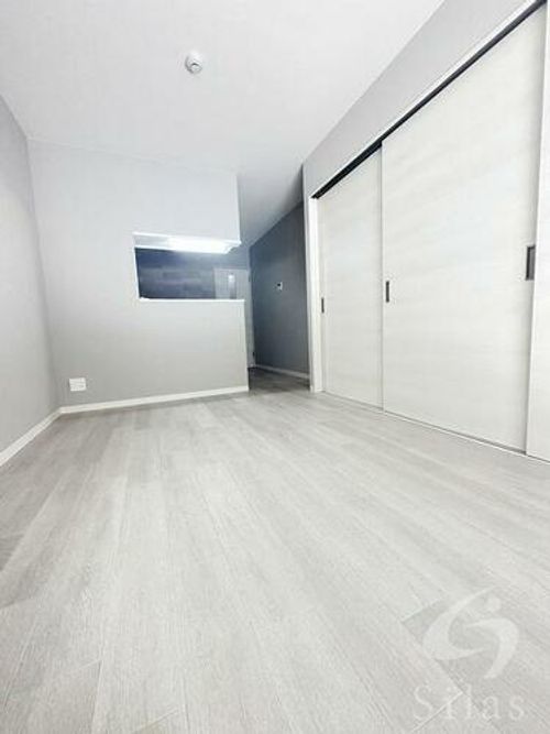 アベニュー瓢箪山の居間