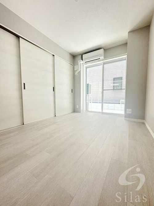 アベニュー瓢箪山の居間