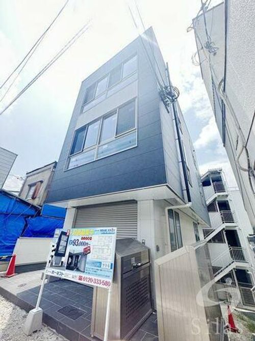 アベニュー瓢箪山の外観