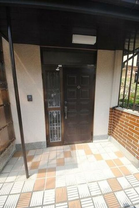 京都府京都市左京区一乗寺東浦町(一戸建)の賃貸物件の玄関