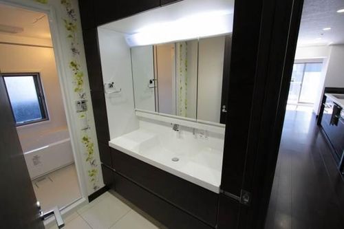 AREX丸の内704の内装