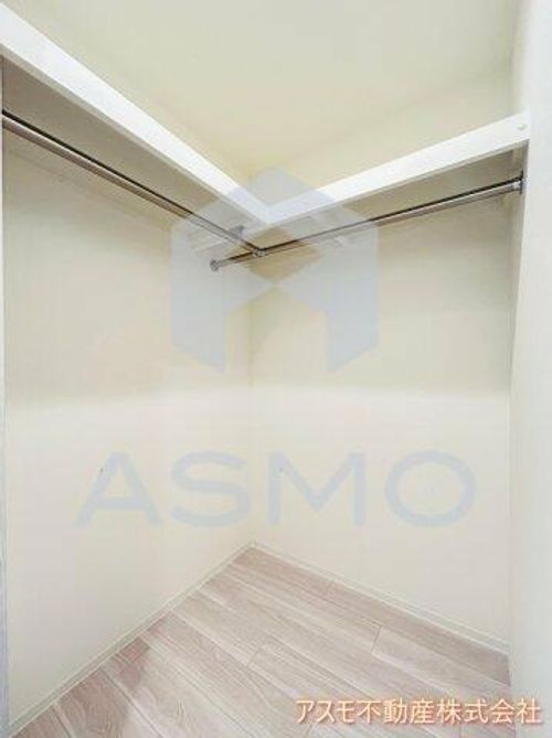 コンフォリア・リヴ北浜平野町の内装