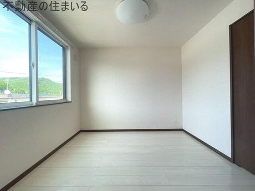 フロンティア藤野の内装