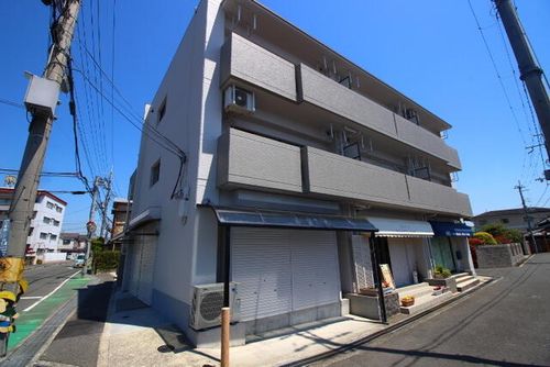 FaminesuⅠの外観