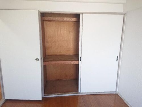 エバーグリーン住之江502の内装