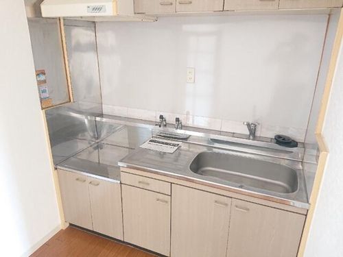 エバーグリーン住之江502のキッチン