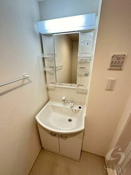大阪府池田市神田1丁目(マンション)の賃貸物件の内装