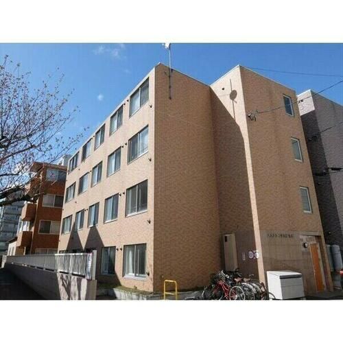 エステラ二十四軒A館の外観