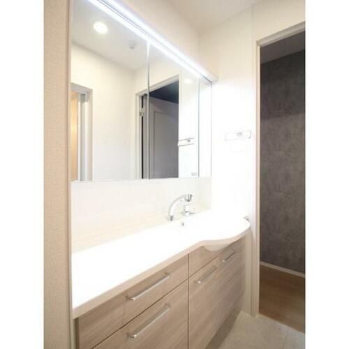 D-ROOM KAWAZOE103の内装