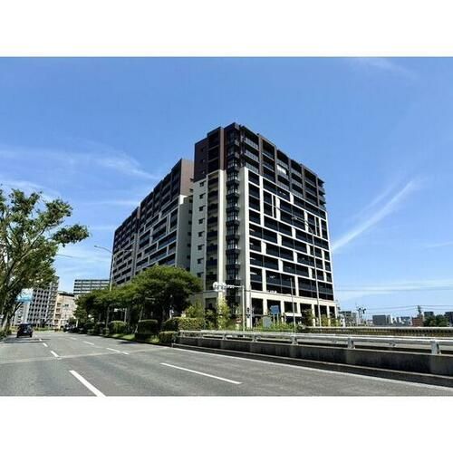 レジアス大橋DUX1403の外観