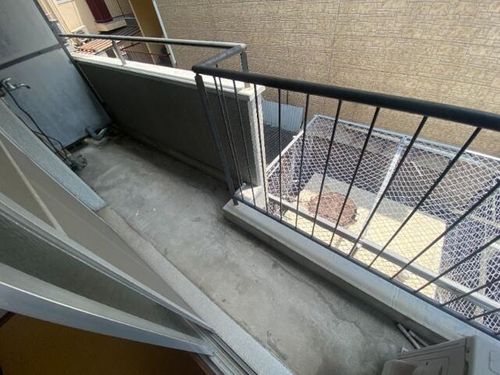 UJビル豊里の内装