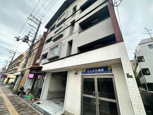 UJビル豊里の外観