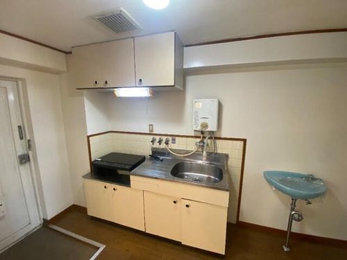 UJビル豊里のキッチン