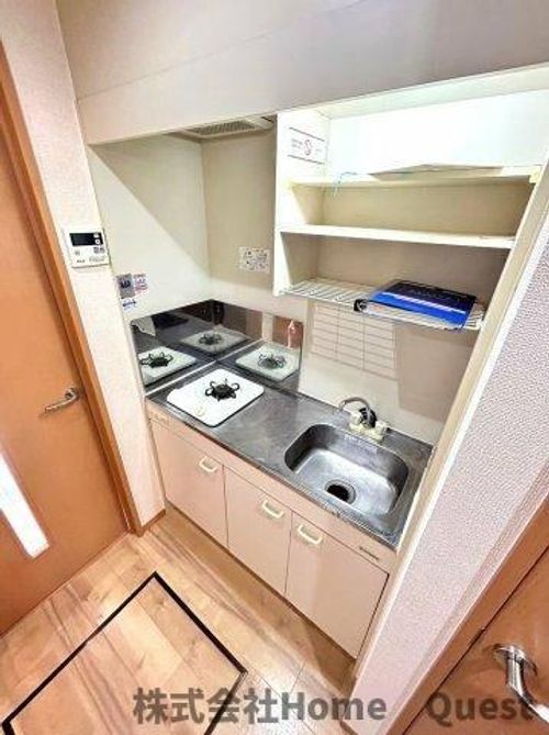 M’Sエクレールのキッチン
