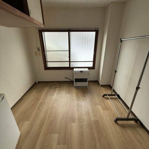 グリーンハイツEMU2の居間