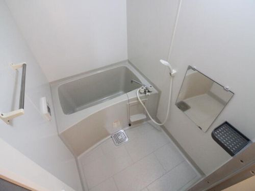 ガーデンビレッジA棟の風呂