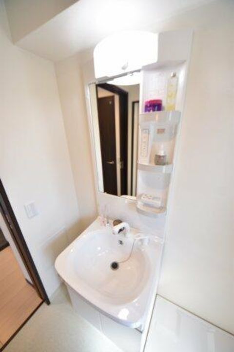 兵庫県神戸市中央区北長狭通7丁目(マンション)の賃貸物件の内装