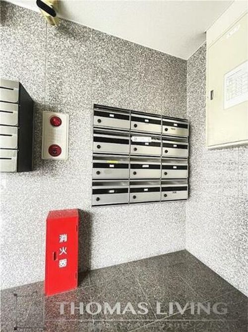 fairebriller 黒崎の玄関