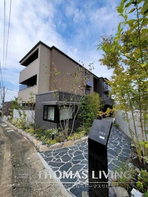 シャーメゾン西鳴水の外観