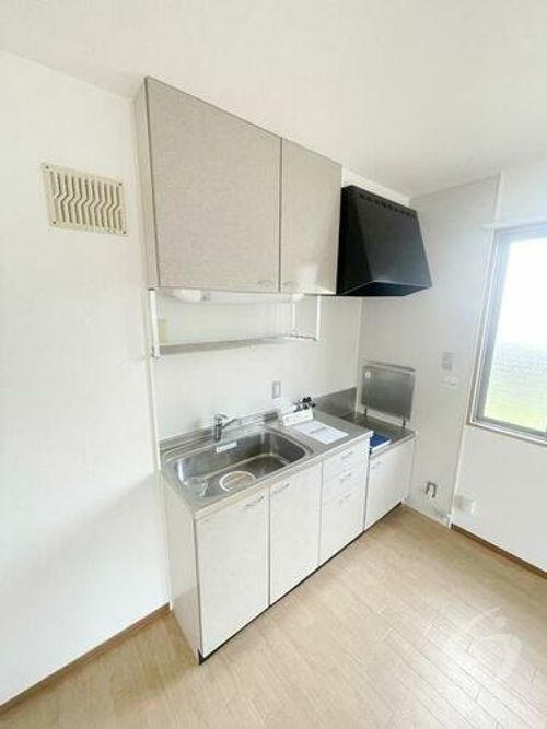 兵庫県洲本市桑間(アパート)の賃貸物件のキッチン