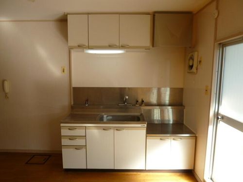 サン春日丘205のキッチン