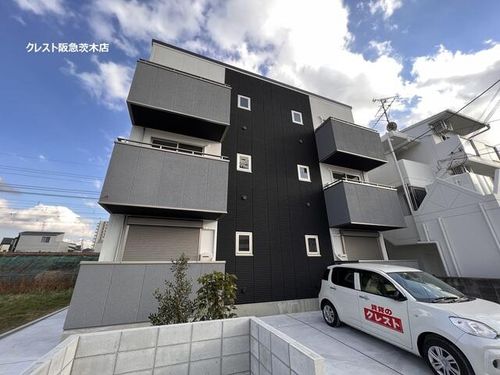 ミルーナヒルズ茨木103の外観