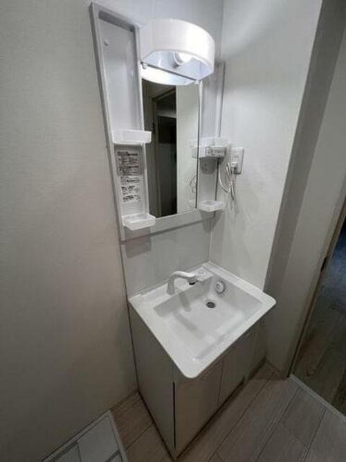 ミルーナヒルズ茨木103の内装