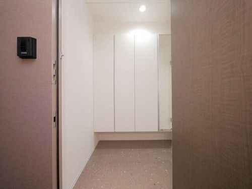 北海道札幌市西区琴似一条3丁目(マンション)の賃貸物件の玄関
