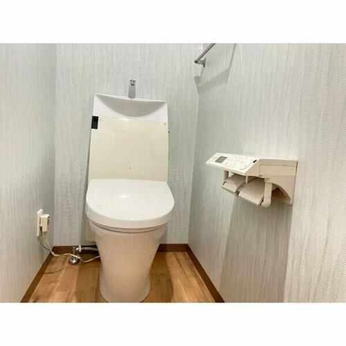 Raffine名駅南の内装