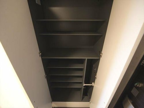 アドバンス名古屋モクシーの玄関