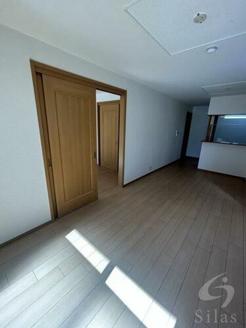 ブルック御池の居間